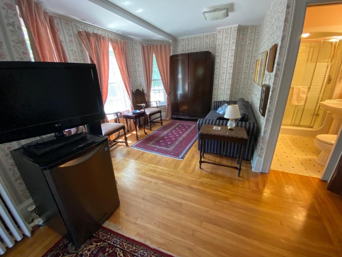 Bernard Gray Hall Bed And Breakfast Niagara-on-the-Lake Esterno foto