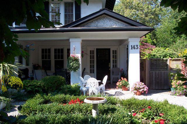 Bernard Gray Hall Bed And Breakfast Niagara-on-the-Lake Esterno foto